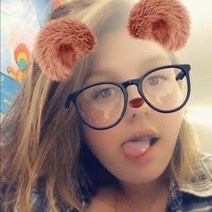 Meet your Posher, Oliwia